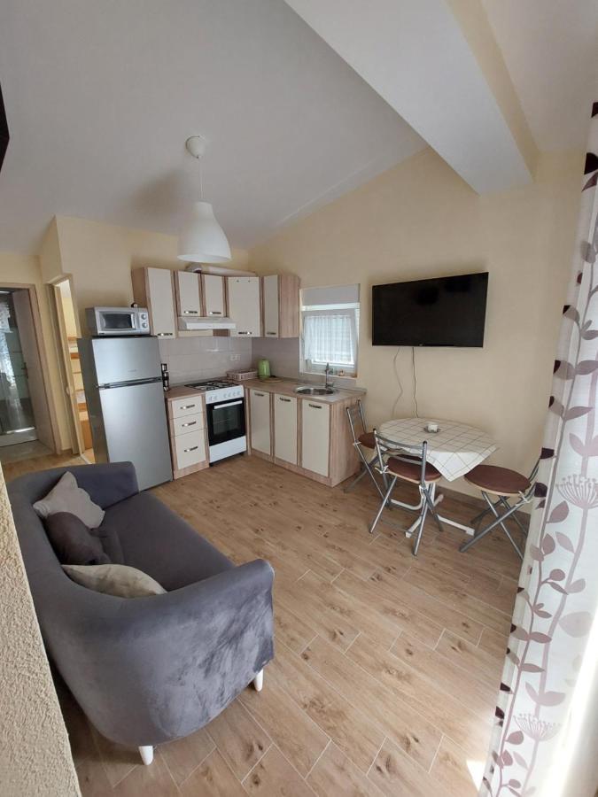 Apartmani Piskoric Vir Zewnętrze zdjęcie