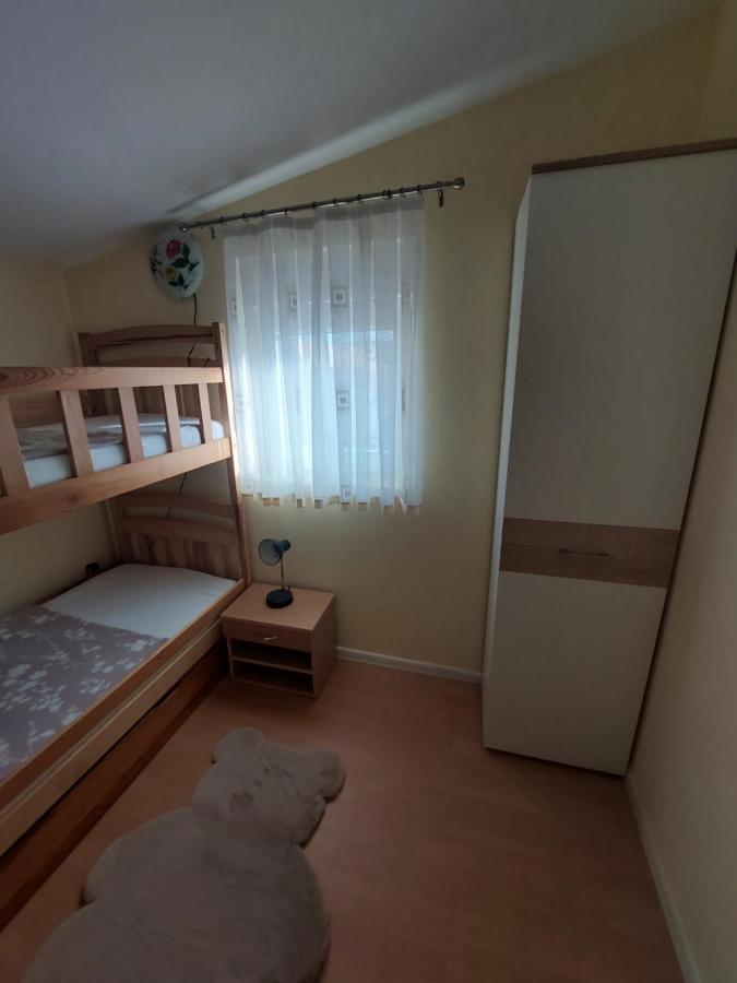 Apartmani Piskoric Vir Zewnętrze zdjęcie